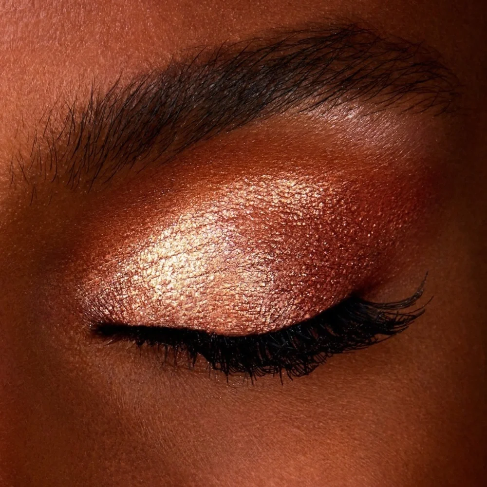 ✨ Hourglass Scattered Light Glitter Eye Shadow / Color: Foil - gold